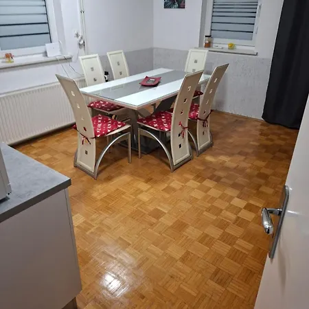 Aca's & Lidija's Thermal Hideaway Catez-tickets Included-min 2 Nights Apartman *